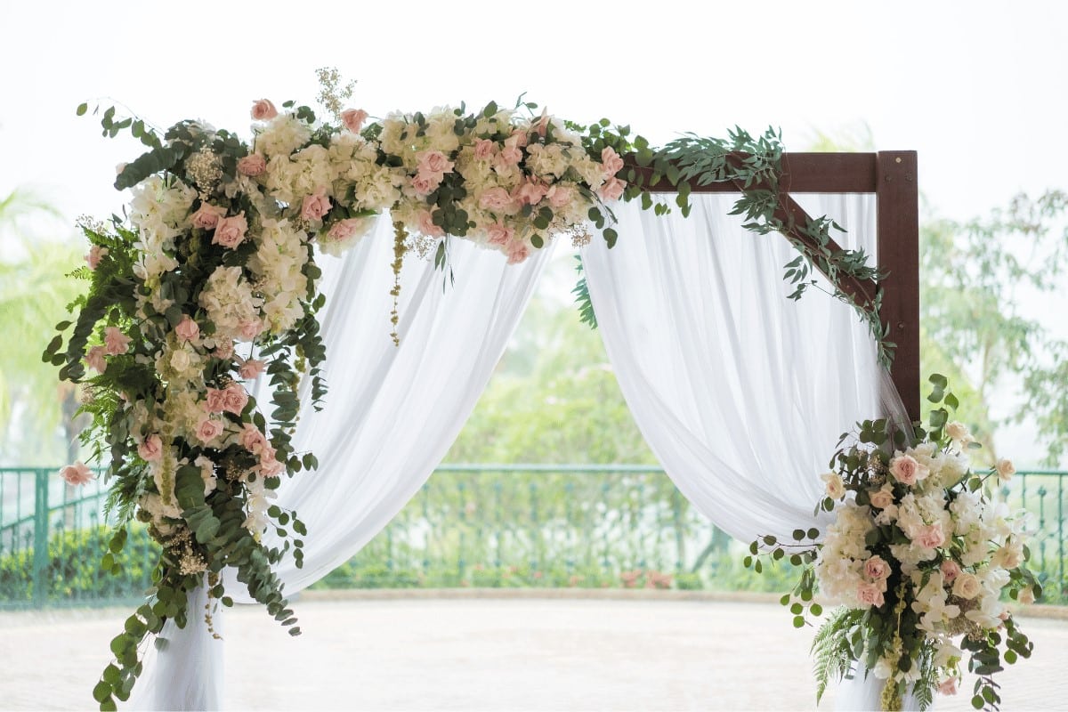 Wedding Flowers in Dubai
